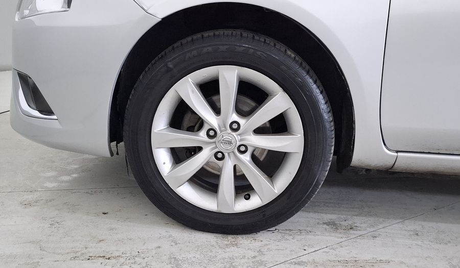 Nissan Versa 1.6 ADVANCE TA AC Sedan 2016