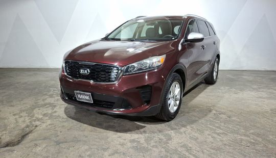 Kia • Sorento