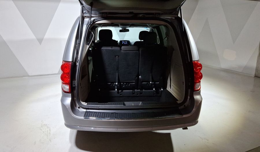 Dodge Grand Caravan 3.6 SXT Minivan 2019