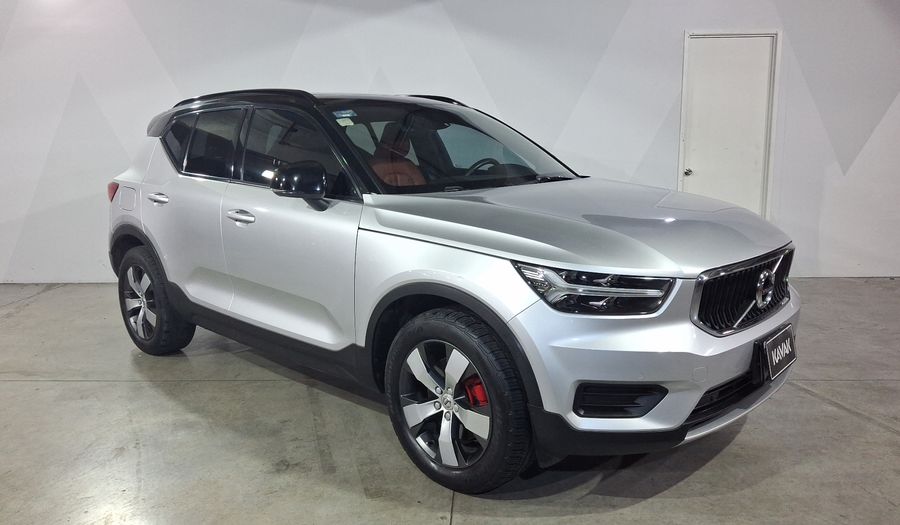 Volvo Xc40 2.0 MOMENTUM T5 AUTO 4WD Suv 2019