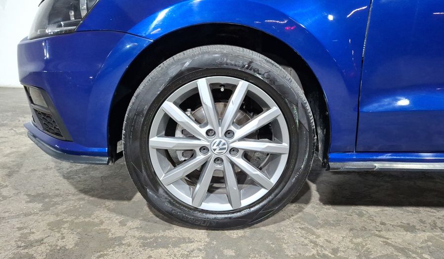 Volkswagen Polo 1.6 COMFORTLINE PLUS Hatchback 2020