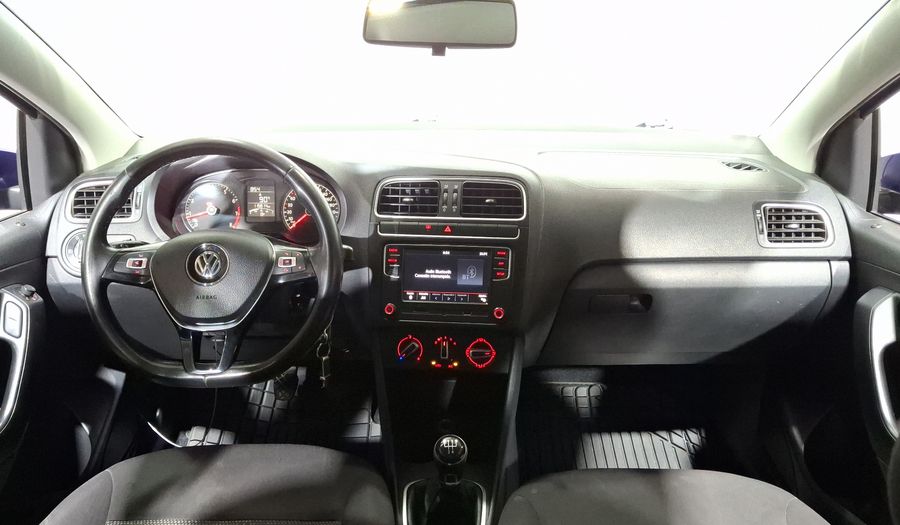 Volkswagen Polo 1.6 COMFORTLINE PLUS Hatchback 2020