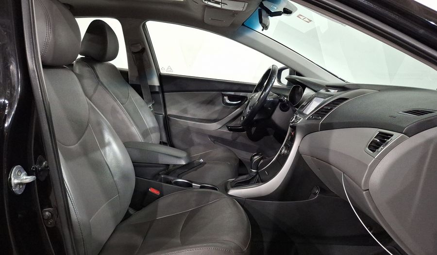 Hyundai Elantra 1.8 LIMITED TECH NAVI AT Sedan 2016