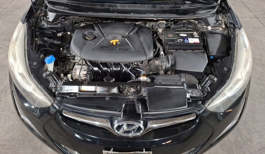 Hyundai Elantra 1.8 LIMITED TECH NAVI AT Sedan 2016