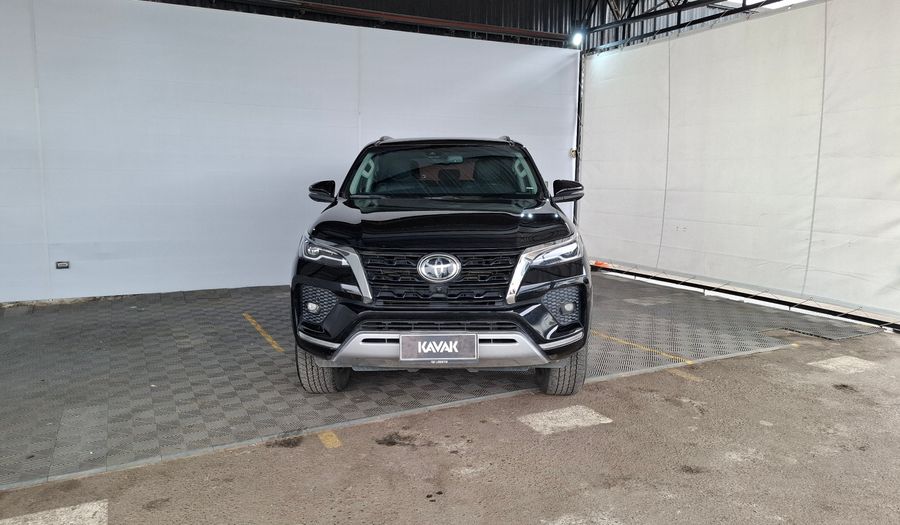 Toyota Sw4 2.8 TDI SRX AUTO 4WD Suv 2023
