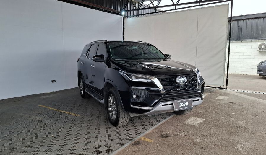 Toyota Sw4 2.8 TDI SRX AUTO 4WD Suv 2023