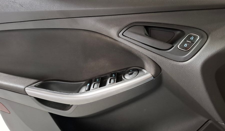 Ford Focus Iii 1.6 S Hatchback 2017