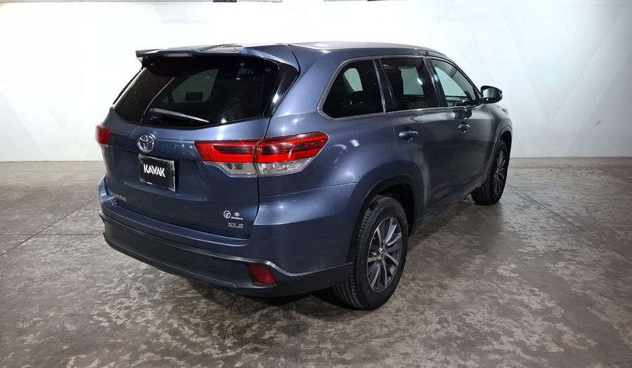 Toyota Highlander 3.5 XLE Suv 2017