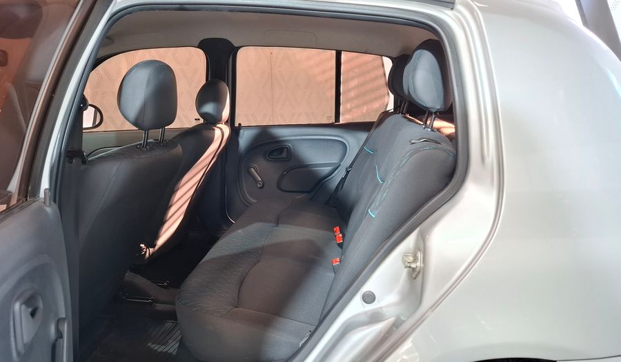 Renault Clio 1.1 DYNAMIQUE Hatchback 2016