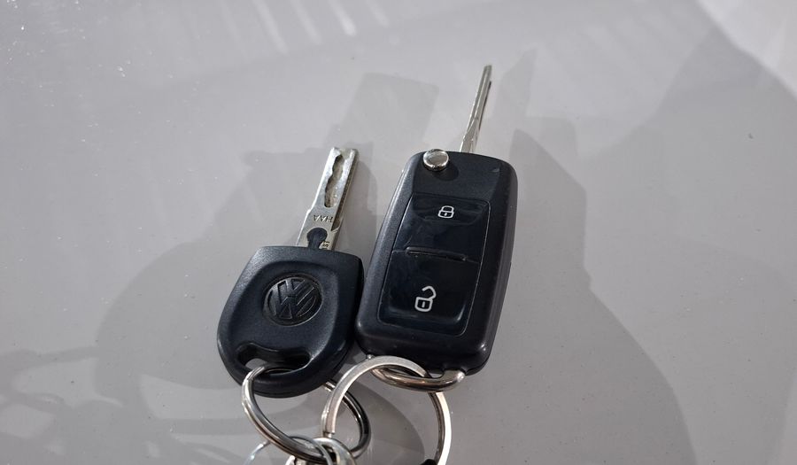 Volkswagen Amarok 2.0 TDI 140CV TRENDLINE 4X2 Pickup 2019