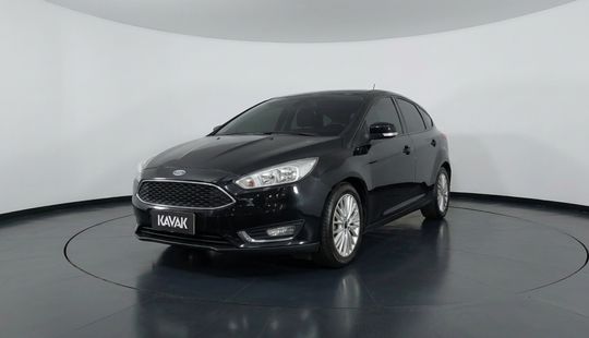 Ford • Focus