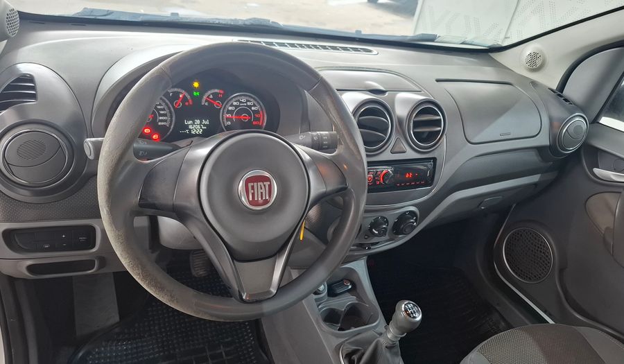 Fiat Palio 1.6 16V ESSENCE Hatchback 2012