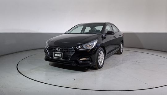 Hyundai • Accent