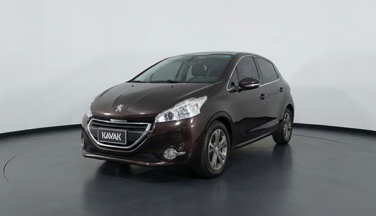 Peugeot • 208