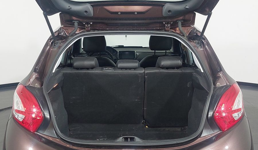 Peugeot 208 1.6 16V FLEX GRIFFE BVA Hatchback 2015