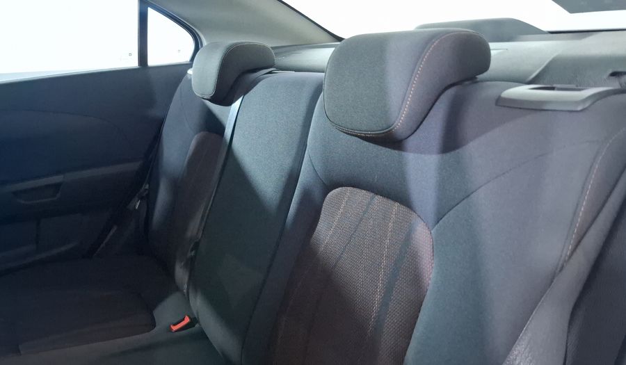 Chevrolet Sonic 1.6 MT D LT Sedan 2015
