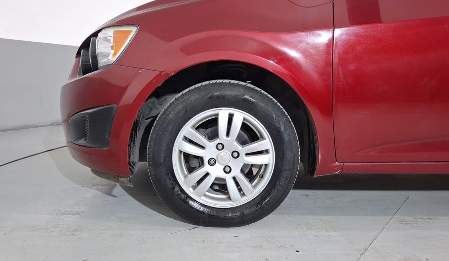 Chevrolet Sonic 1.6 MT D LT Sedan 2015