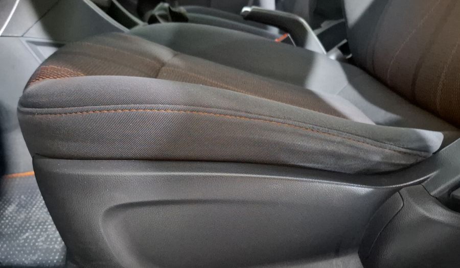 Chevrolet Sonic 1.6 MT D LT Sedan 2015