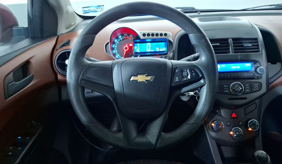 Chevrolet Sonic 1.6 MT D LT Sedan 2015