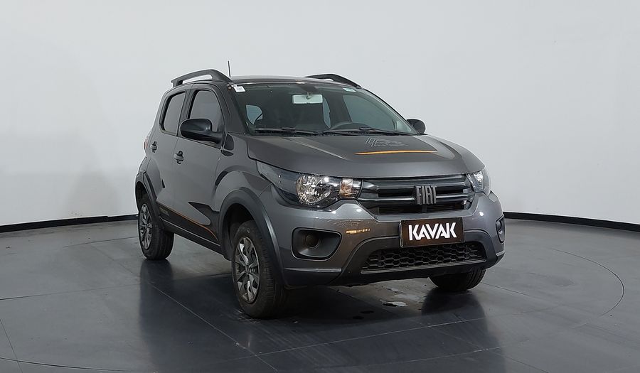 Fiat Mobi 1.0 TREKKING Hatchback 2024