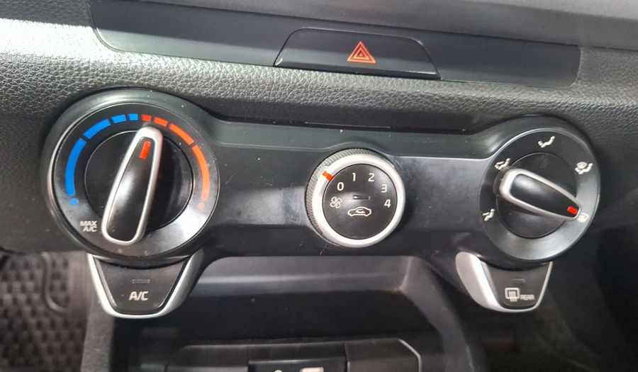 Kia Rio 4 1.4 LX AC Sedan 2020