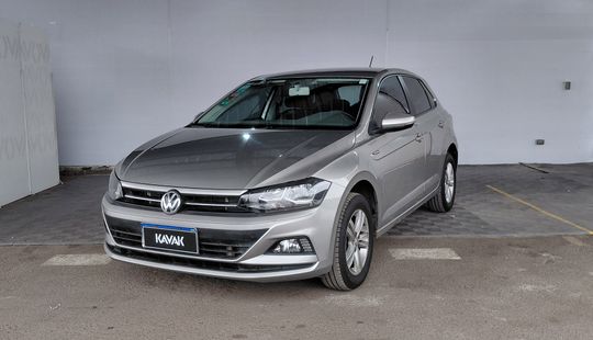Volkswagen • Polo