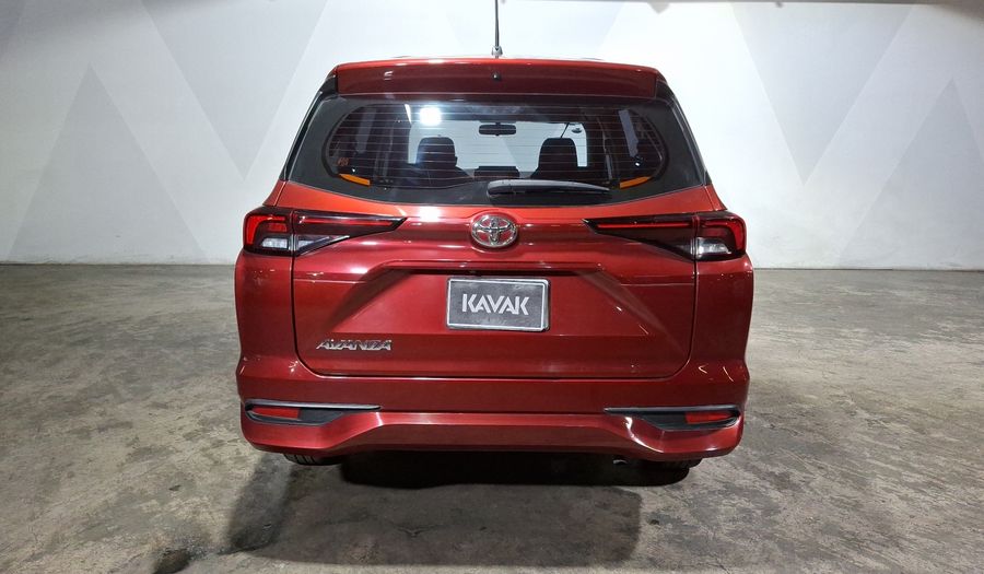 Toyota Avanza 1.5 LE Minivan 2023