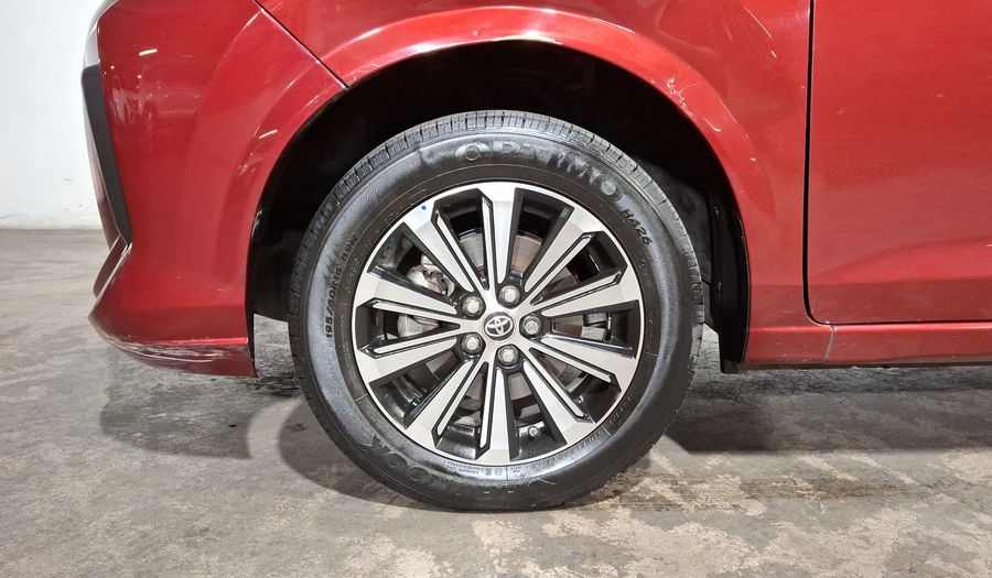 Toyota Avanza 1.5 LE Minivan 2023