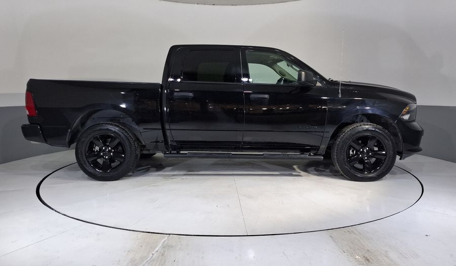 Ram 1500 5.7 CREW CAB SLT TRABAJO 4X4 V8 8 AUTO Pickup 2023