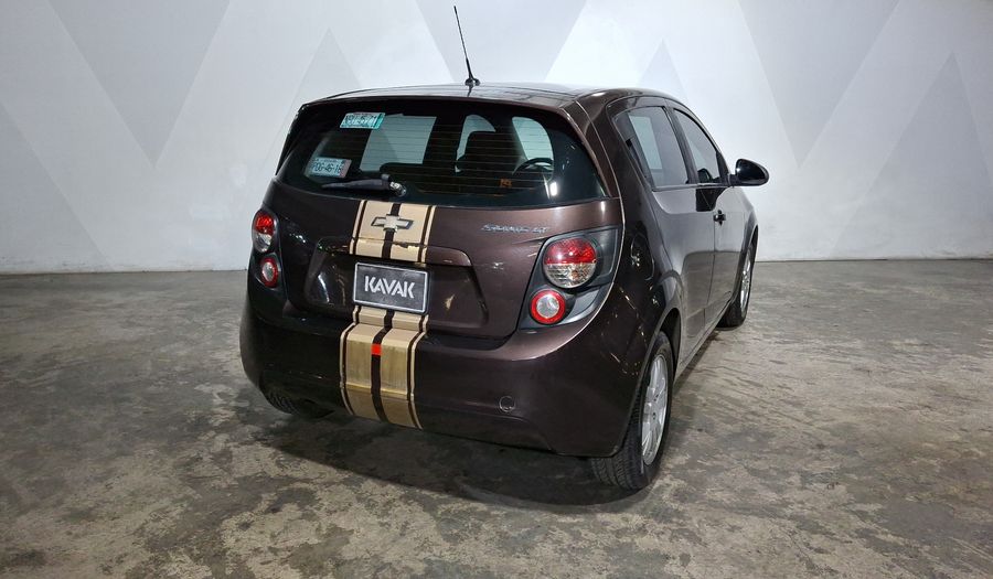 Chevrolet Sonic 1.6 AT K LT Hatchback 2016