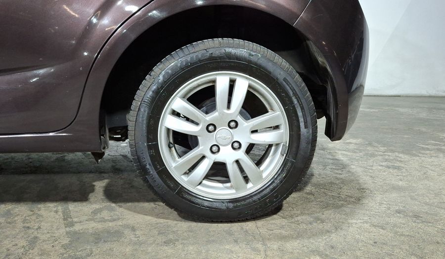 Chevrolet Sonic 1.6 AT K LT Hatchback 2016