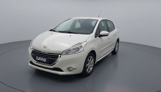 Peugeot • 208