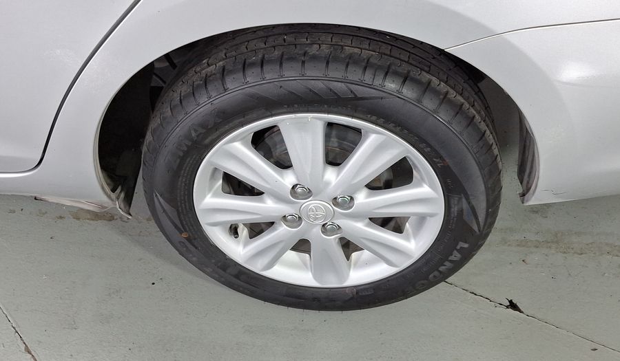 Toyota Yaris 1.5 SEDAN PREMIUM AT Sedan 2015