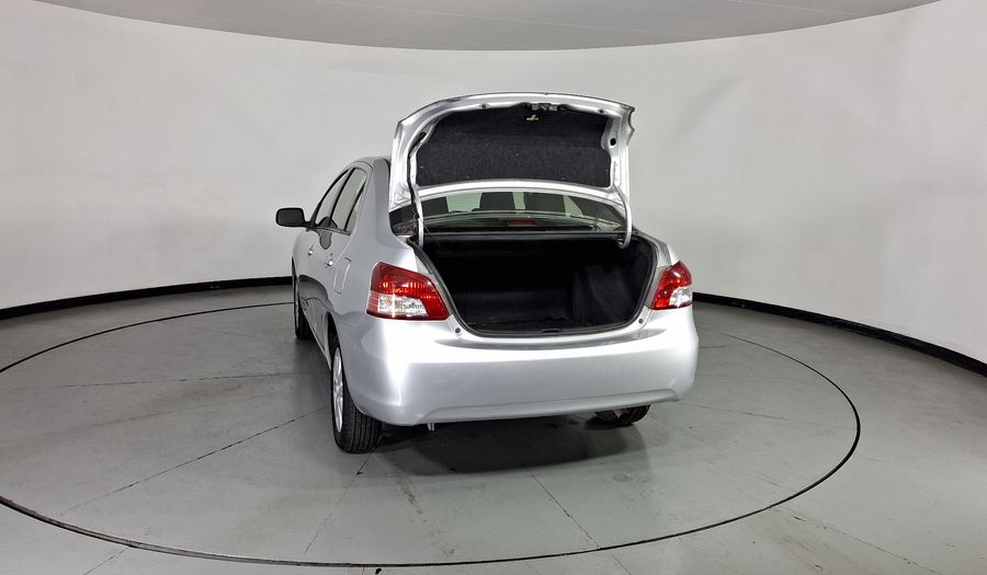 Toyota Yaris 1.5 SEDAN PREMIUM AT Sedan 2015