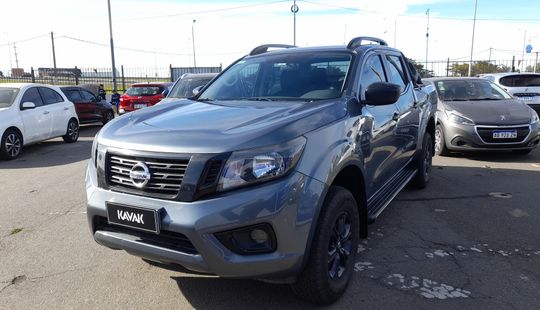 Nissan • Frontier