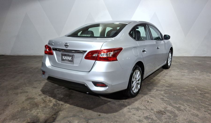 Nissan Sentra 1.8 ADVANCE AUTO Sedan 2018
