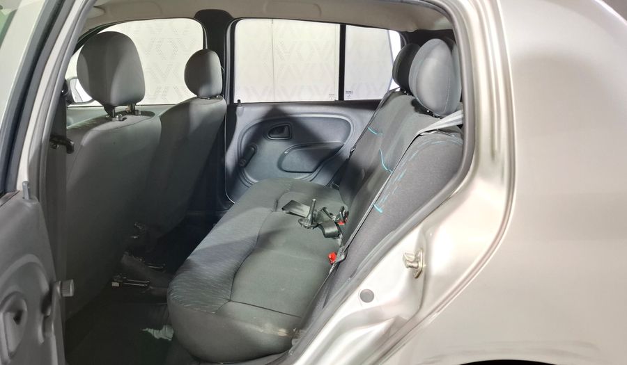 Renault Clio 1.1 CONFORT Hatchback 2014