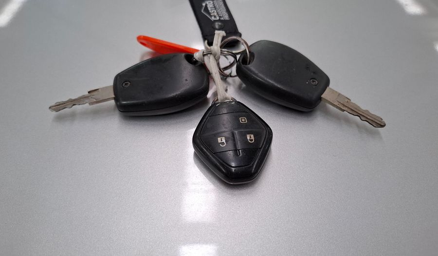 Renault Clio 1.1 CONFORT Hatchback 2014