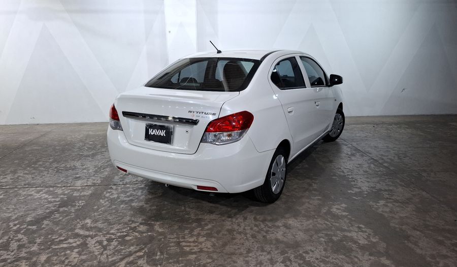 Dodge Attitude 1.2 SE Sedan 2021