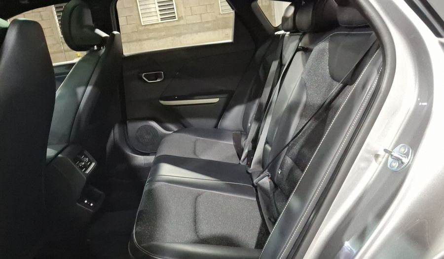 Kia K4 1.6 TURBO GT LINE AUTO Sedan 2025