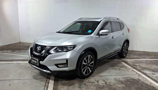 Nissan • X-Trail