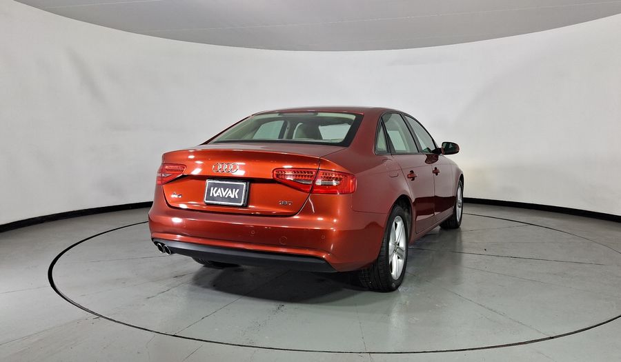 Audi A4 1.8 TFSI TRENDY MULTITRONIC Sedan 2014
