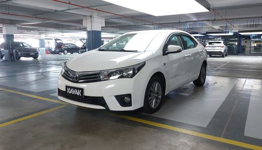 Toyota • Corolla