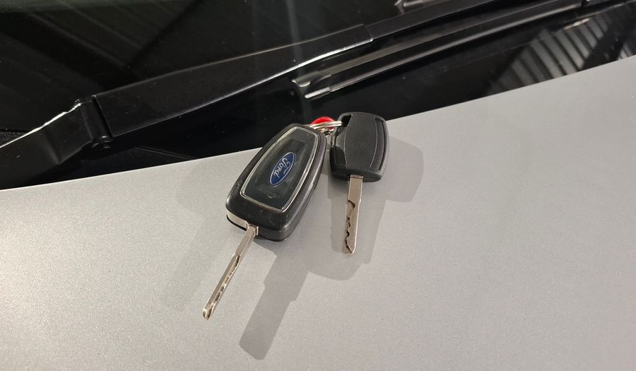 Ford Focus Iii 2.0 SE PLUS Sedan 2013