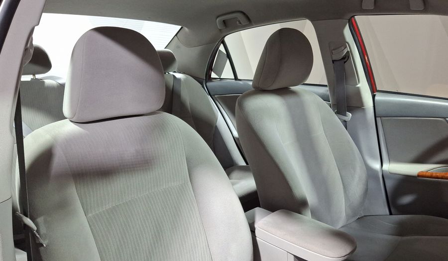 Toyota Corolla 1.8 XLE AT Sedan 2010