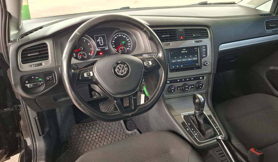 Volkswagen Golf 1.4 TSI COMFORTLINE DSG Hatchback 2017