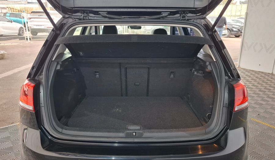 Volkswagen Golf 1.4 TSI COMFORTLINE DSG Hatchback 2017