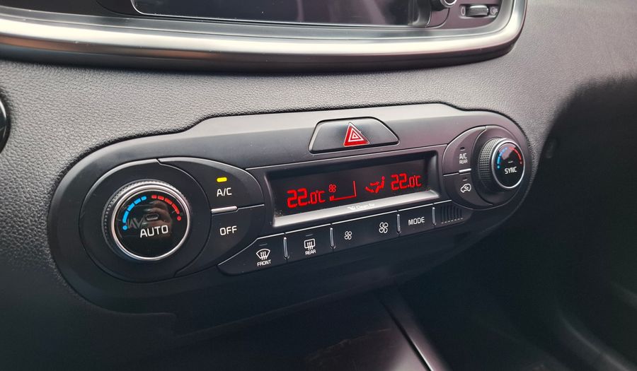 Kia Sorento 2.2 CRDI 4WD AUTO Suv 2016