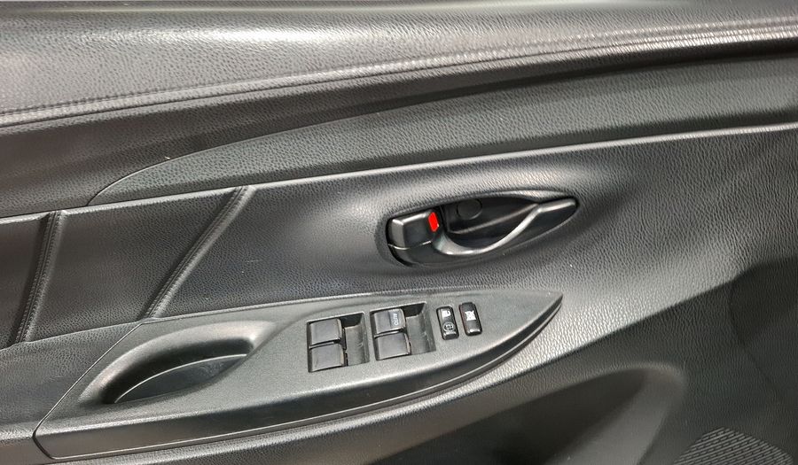 Toyota Yaris 1.5 SEDAN CORE CVT Sedan 2017
