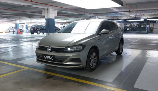 Volkswagen • Polo